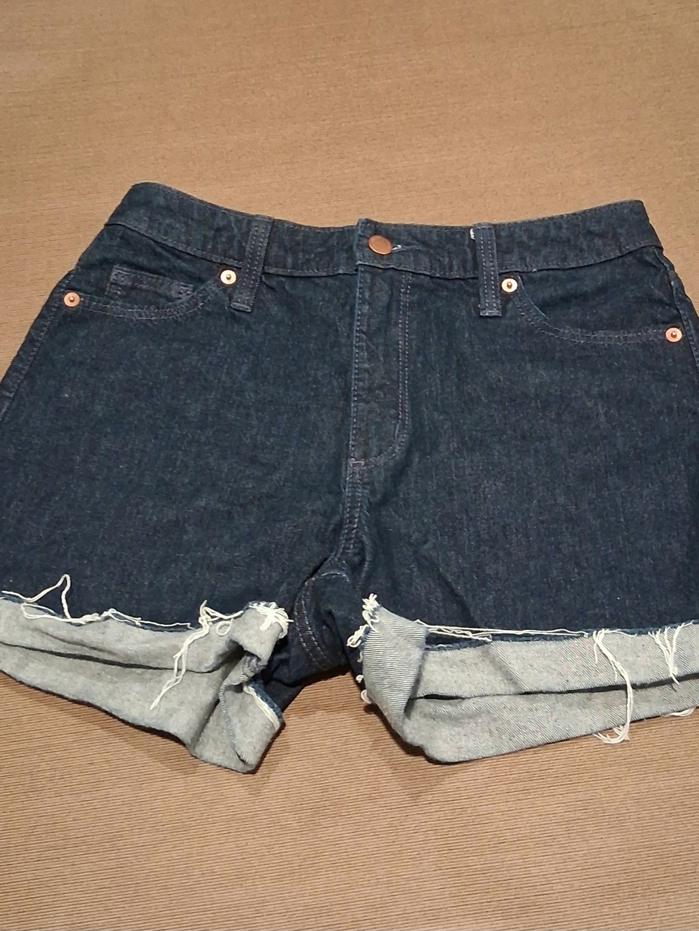 Universal Thread Womens Dark Blue Denim Cuffed Womens Shorts 6/28